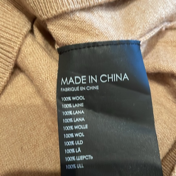 Club Monaco Zaydie Merino Wool Sweater - Picture 7 of 8